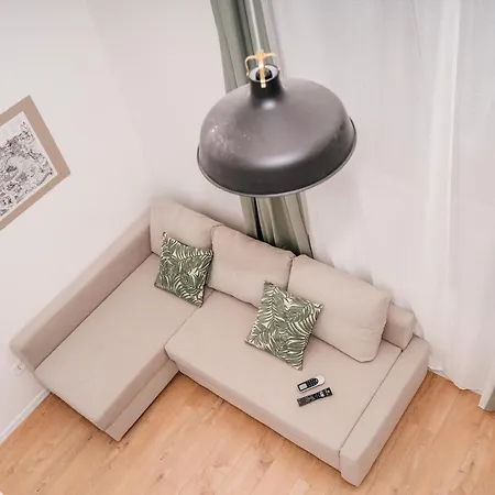 Kameleon Apartment *